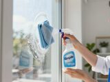 fenster putzen mit klarspüler